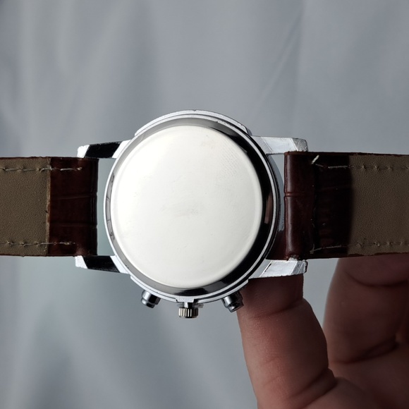 Geneva Mens Watch - Picture 4 of 4